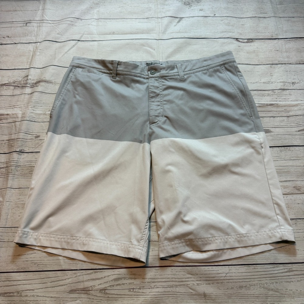 Nike Golf Chino Shorts Dri Fit Gray & White Flat Front Men's Size 36x10